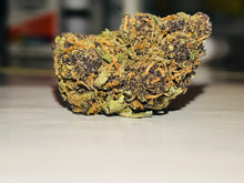 Carica l'immagine nel visualizzatore di Gallery, Infiorescenza Purple OG CBD – Cannabis Light Premium | Alta Qualità