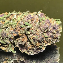Carica l&#39;immagine nel visualizzatore di Gallery, Purple Og  - indoor - cbd 12% (🆕🌱 Nuova 2025) - 2,80€/g
